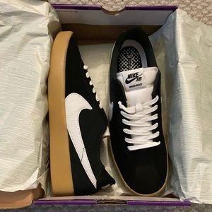 Nike SB Bruin React